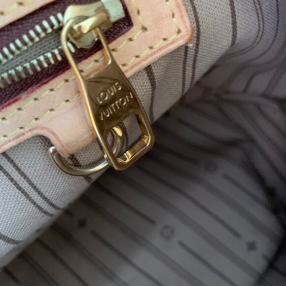 Louis Vuitton Delightful PM purse - Picture 5 of 16